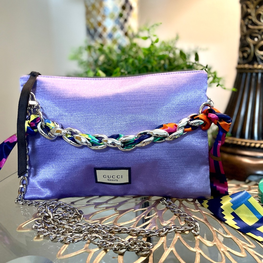 Gucci - Picture 3 of 14